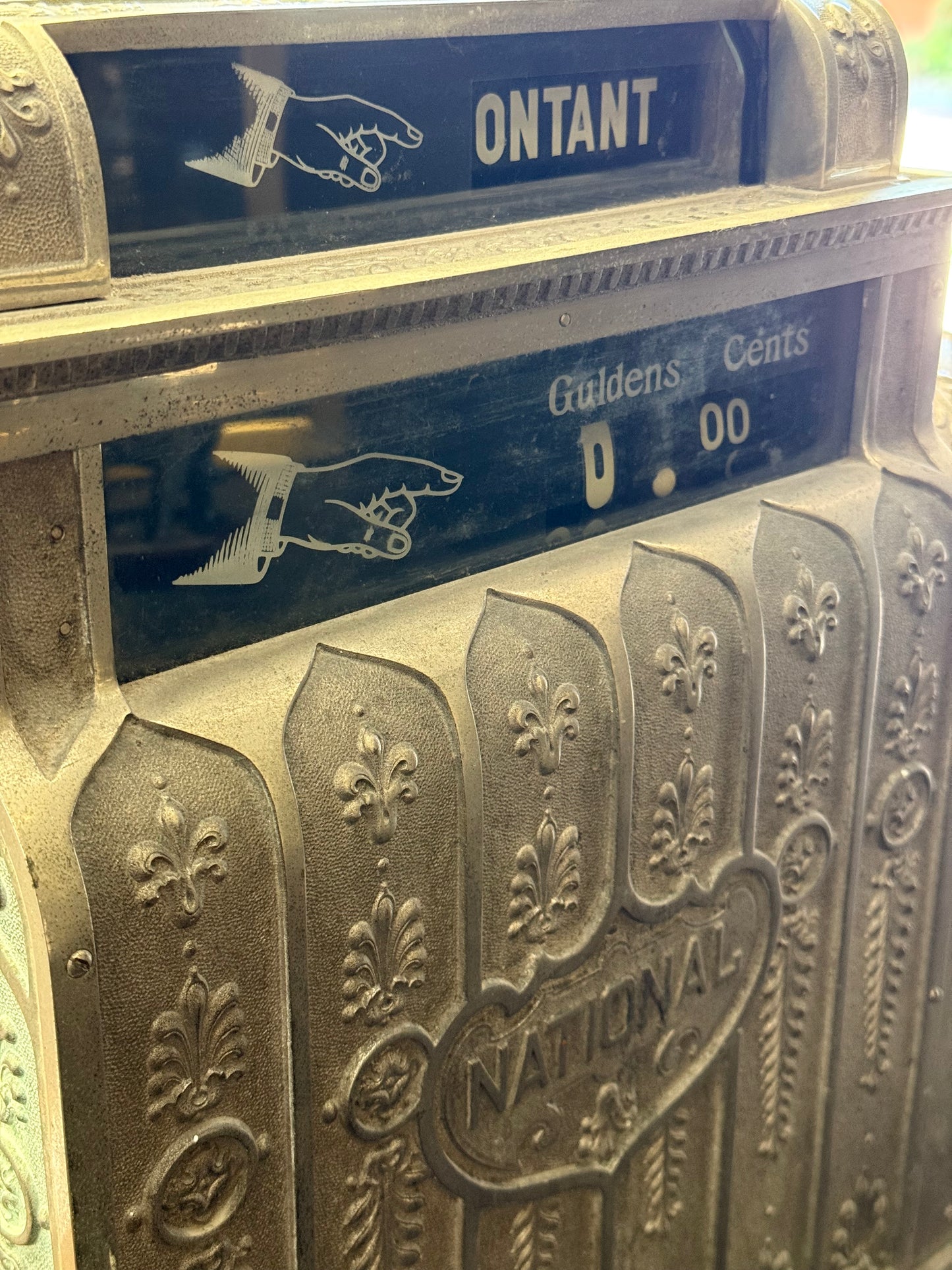 Caisse enregistreuse "National" d'époque