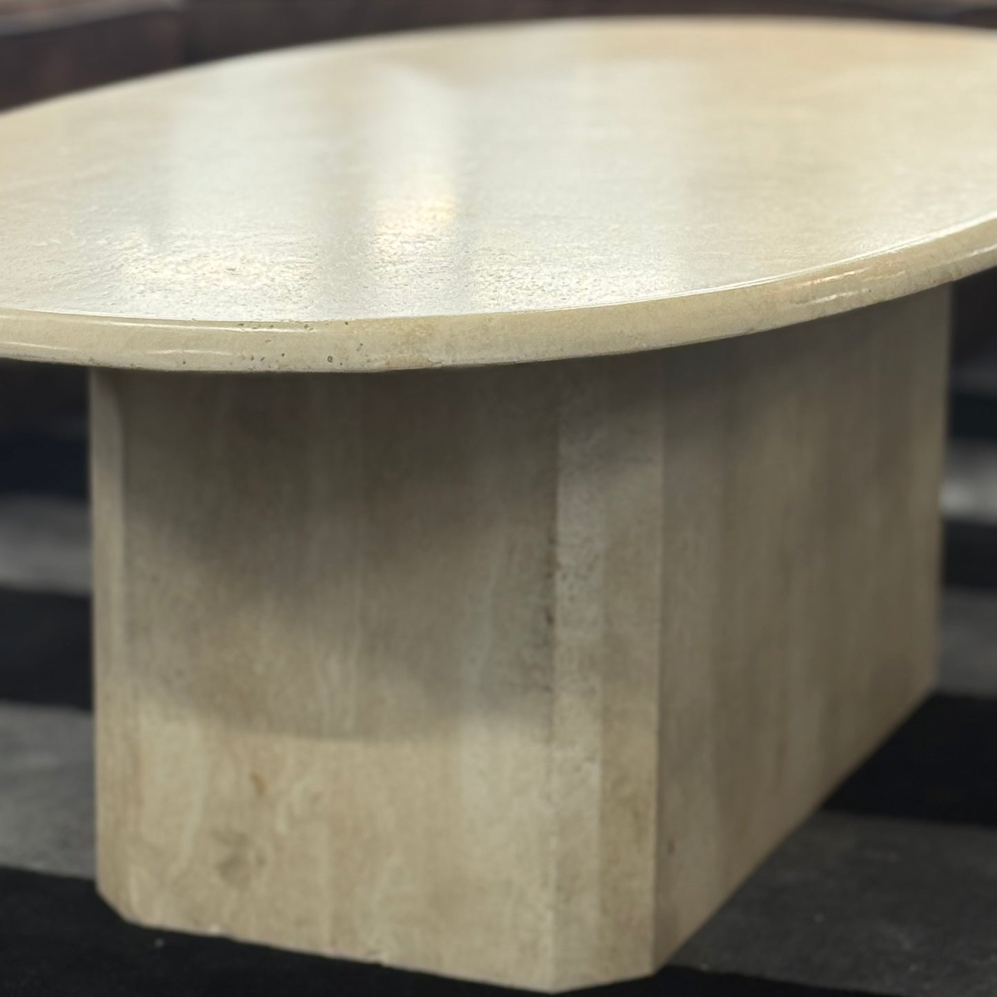 Table basse vintage en travertin