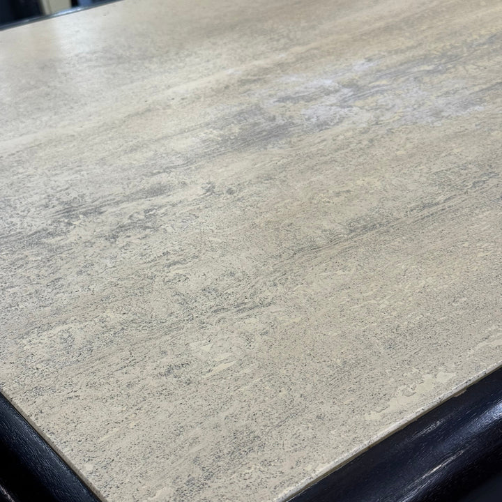 Table basse vintage en travertin