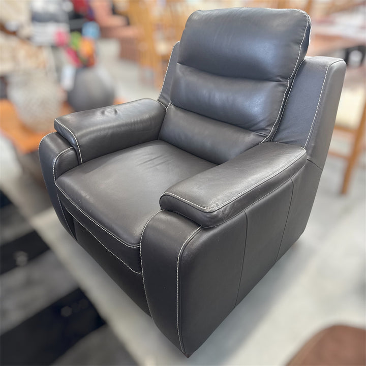 Fauteuil design italien en cuir