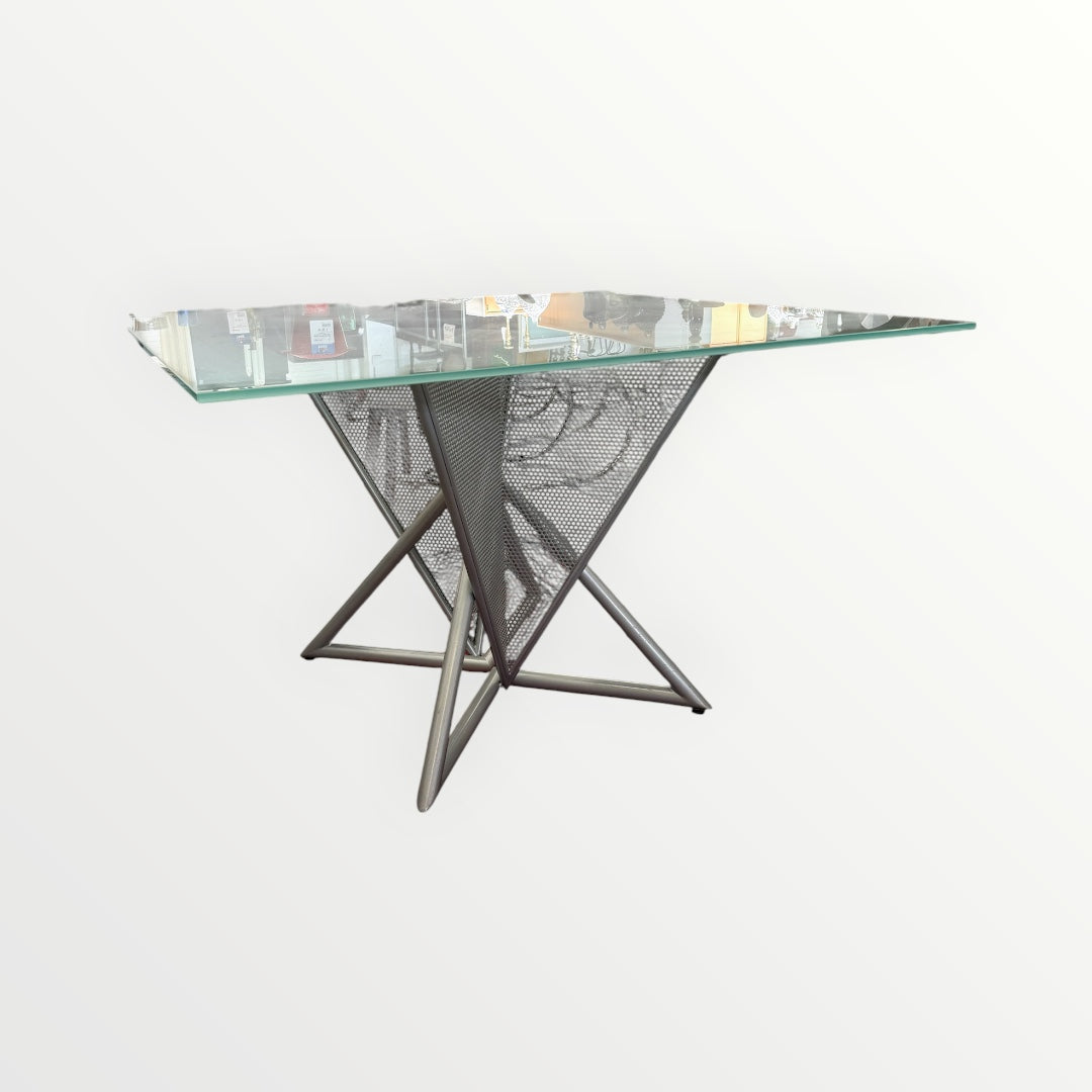 Table de salle à manger + 4 chaises