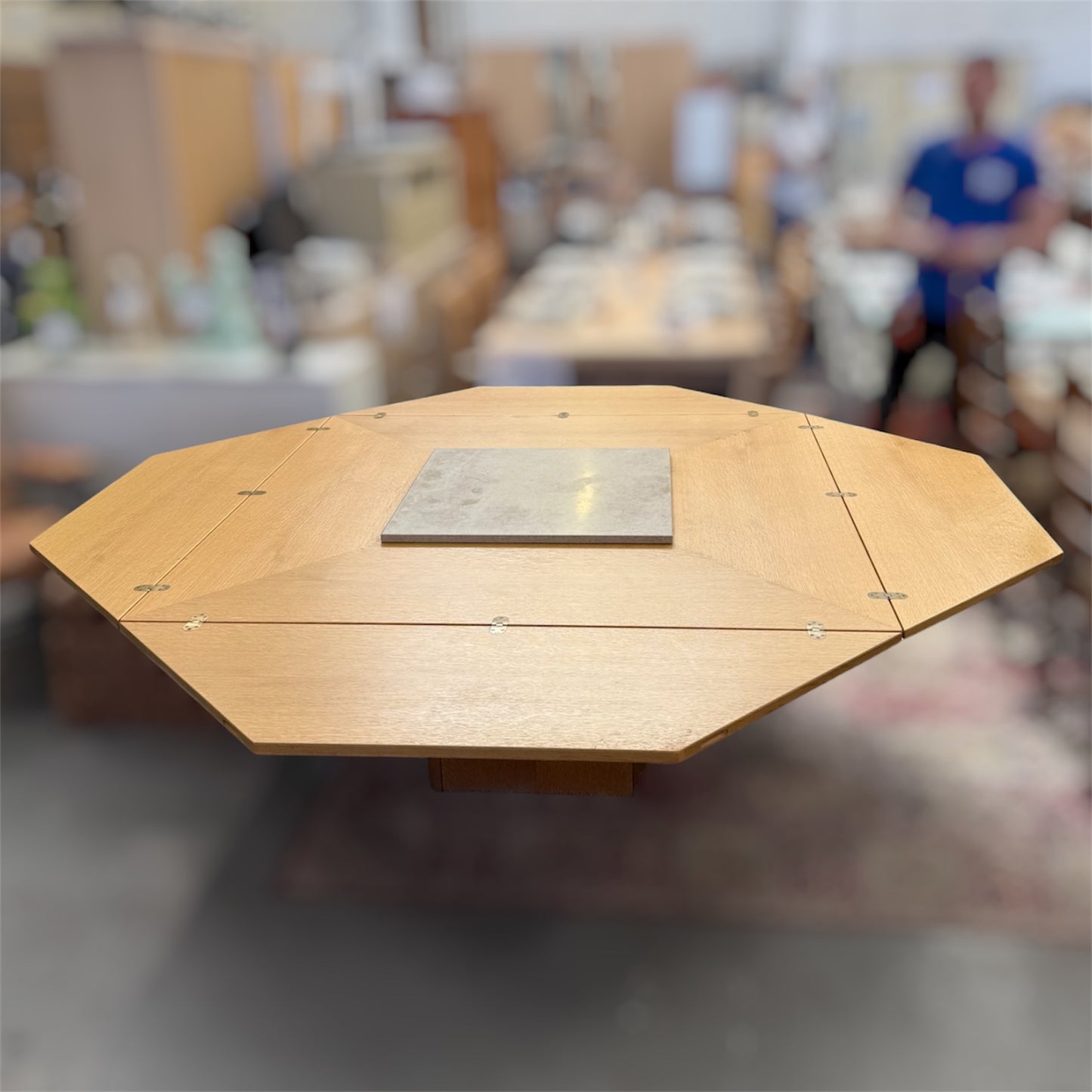 Table de salle à manger modulable octogonale - Cirkante - van den Berghe